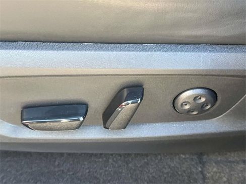 Certified 2025 INFINITI QX60 Luxe w/ Lighting Package (N94) image 28