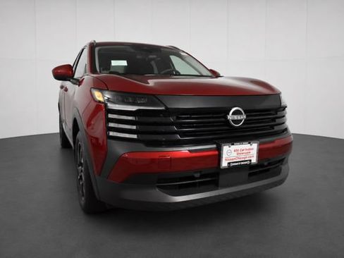 Certified 2025 Nissan Kicks SV w/ SV Premium Package AWD/4WD image 3