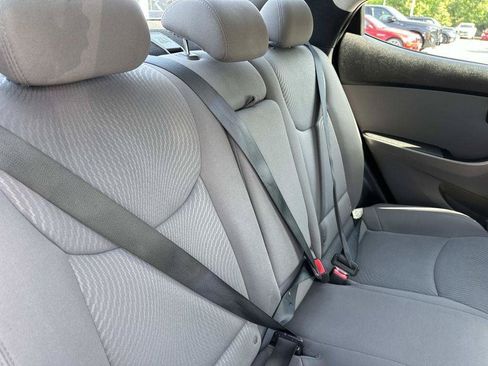 Used 2016 Hyundai Elantra SE w/ Option Group 02 FWD image 36