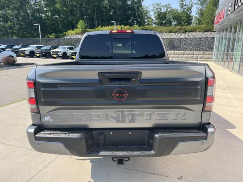 New 2026 Nissan Frontier PRO-4X w/ Pro-4x Convenience Package AWD/4WD image 6