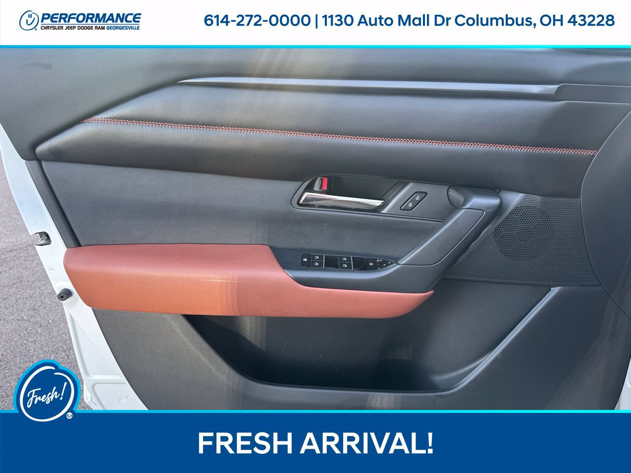 Used 2023 MAZDA CX-50 AWD 2.5 Turbo w/ Premium Pkg image 11