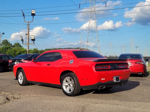 Used 2023 Dodge Challenger SXT RWD image 20