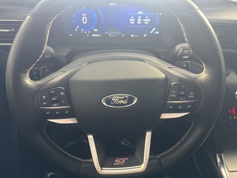 Used 2020 Ford Explorer ST w/ Premium Technology Package image 15