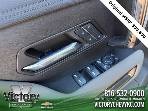 Used 2025 GMC Hummer EV 2X image 12