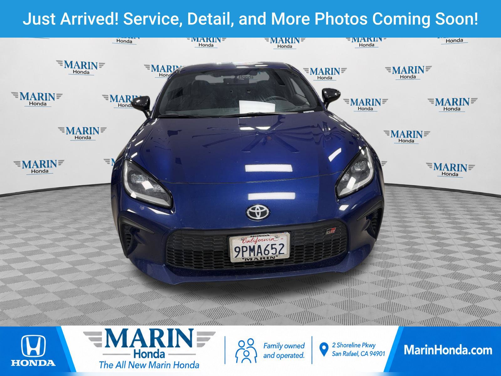 Used 2024 Toyota GR86 RWD image 1