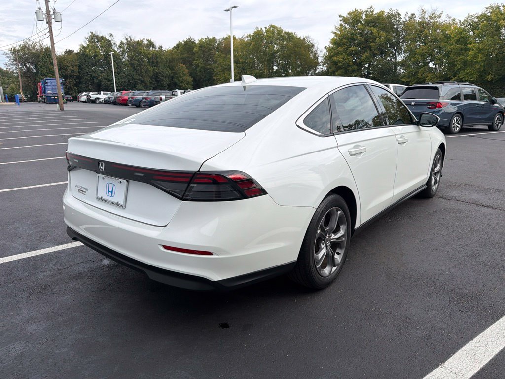 Used 2023 Honda Accord EX image 5