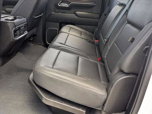 Used 2023 GMC Sierra 1500 SLT w/ SLT Premium Package image 18