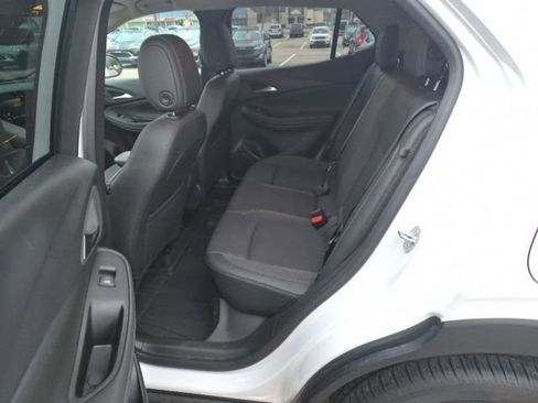 Used 2024 Buick Encore GX Preferred image 13