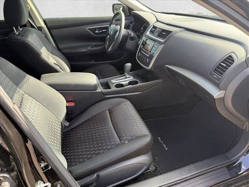 Used 2018 Nissan Altima 2.5 S w/ S Convenience Package FWD image 17