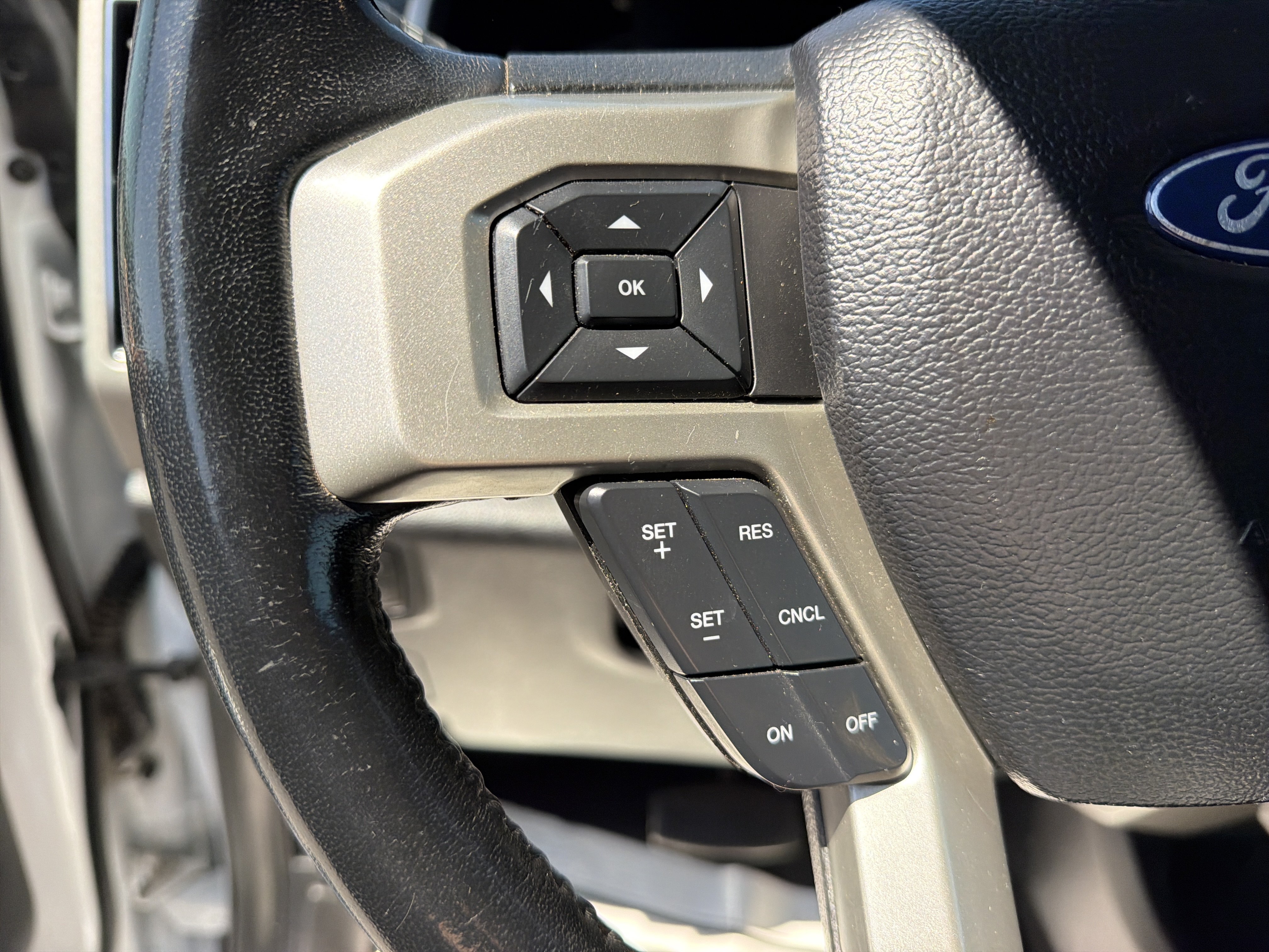 Used 2021 Ford F250 Lariat w/ Lariat Value Package AWD/4WD image 20