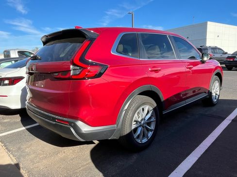 Used 2024 Honda CR-V EX-L image 4