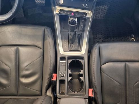 Used 2020 Audi Q3 2.0T Premium Plus w/ Premium Plus Package image 18