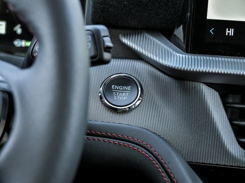 Used 2025 Ford Explorer ST-Line image 21