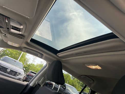 Certified 2025 Subaru Crosstrek 2.0i Premium AWD/4WD image 22