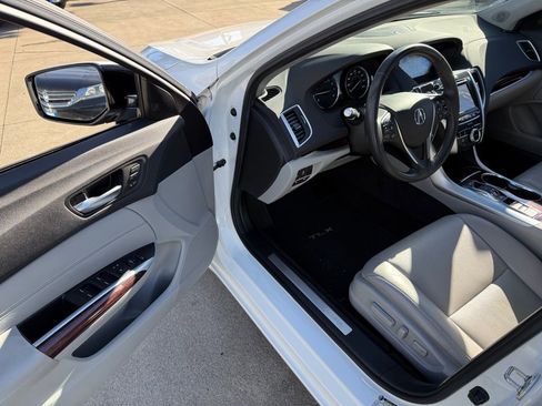 Used 2016 Acura TLX V6 Tech image 11