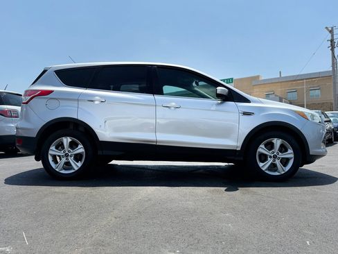 Used 2014 Ford Escape SE FWD image 2