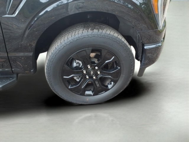 Certified 2023 Ford F150 Lariat w/ Equipment Group 502A High AWD/4WD image 4
