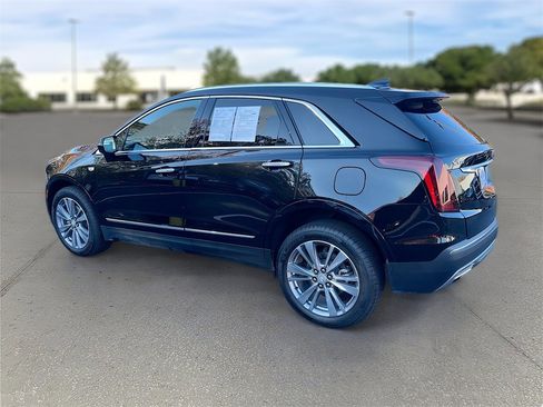 Certified 2025 Cadillac XT5 Premium Luxury image 4