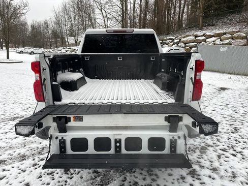 Used 2022 Chevrolet Silverado 1500 RST w/ Z71 Off-Road Package image 29