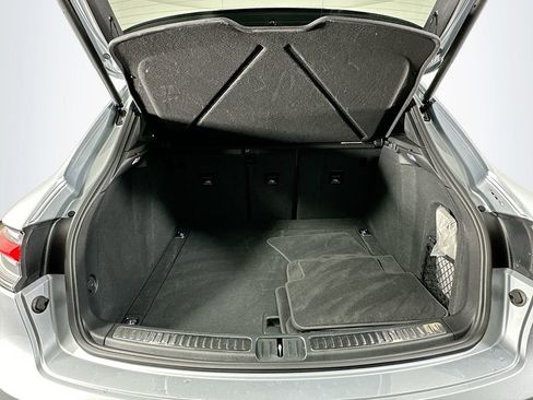 New 2025 Porsche Macan image 28