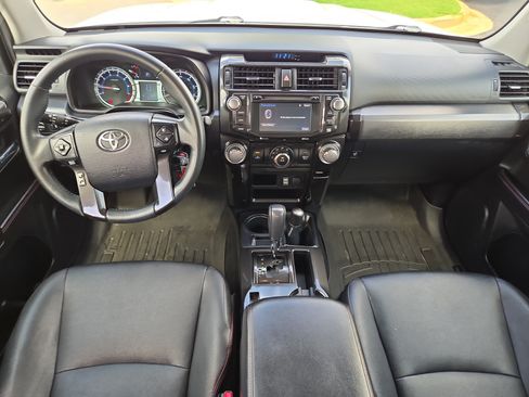 Used 2016 Toyota 4Runner Trail Premium AWD/4WD image 21