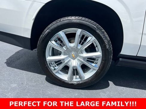 Used 2024 Chevrolet Suburban High Country w/ Max Trailering Package image 7