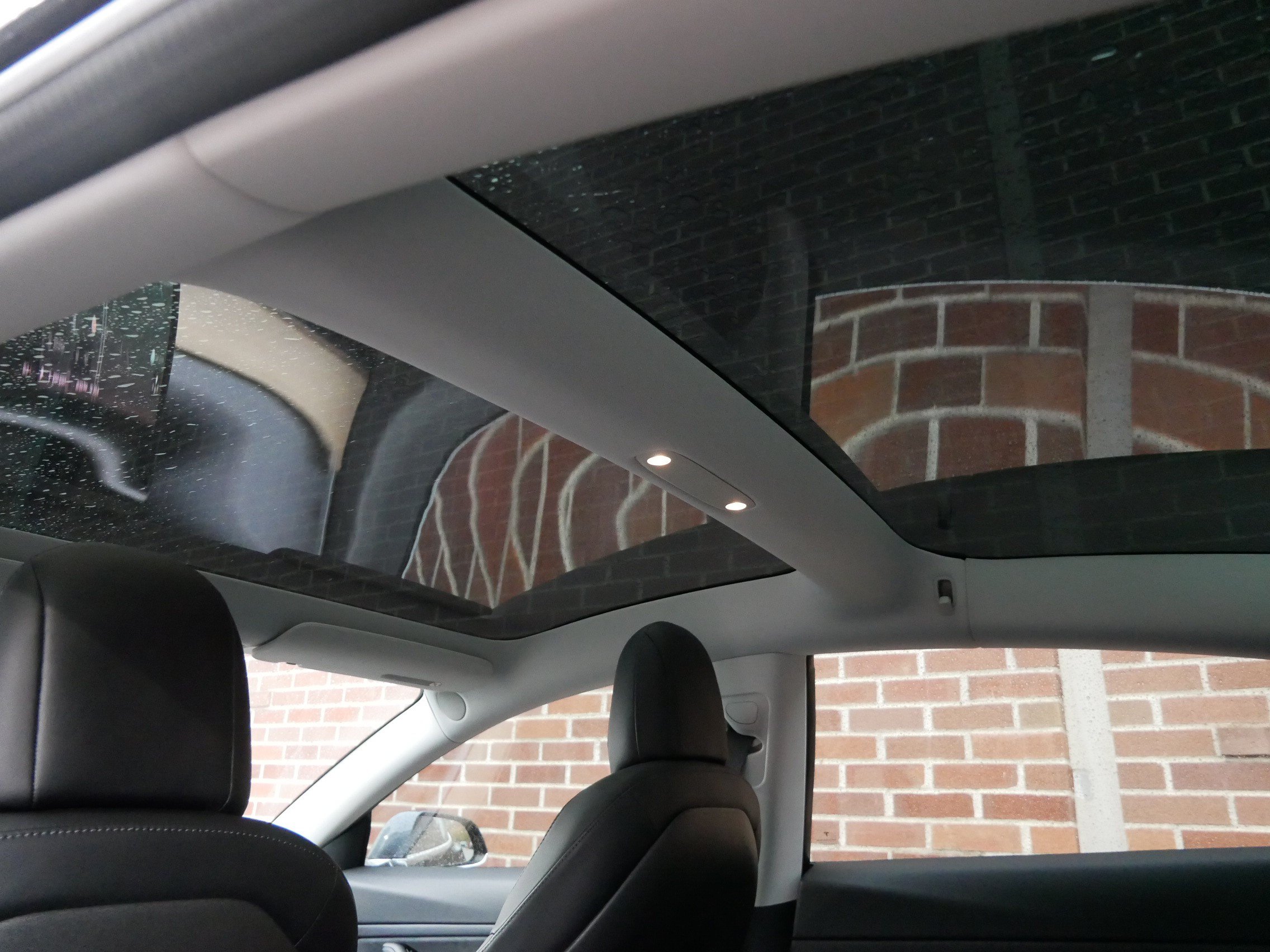 Used 2018 Tesla Model 3 Long Range AWD/4WD image 12