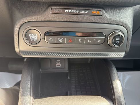 Used 2025 Ford Bronco Sport Big Bend AWD/4WD image 10