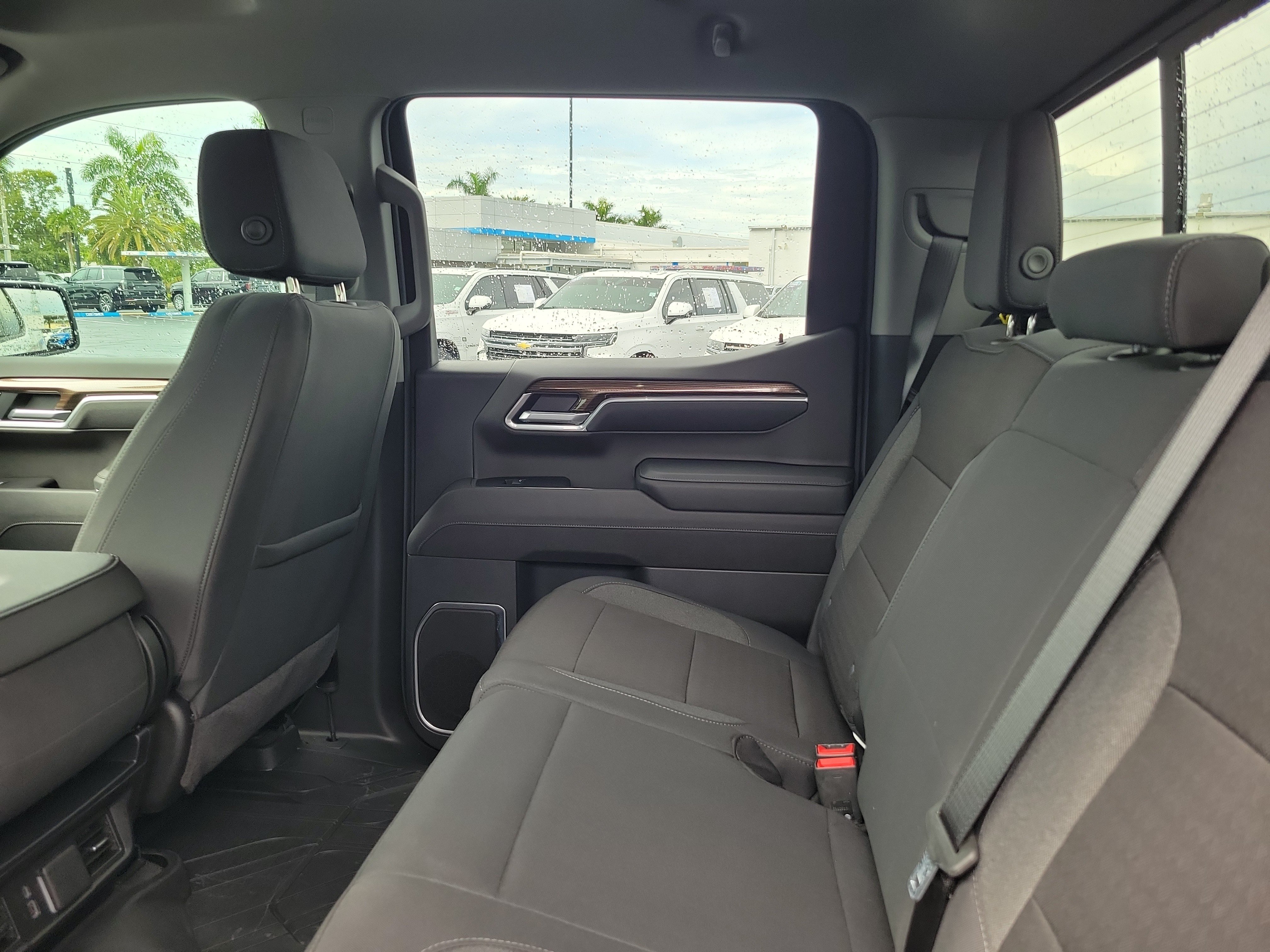 Used 2026 Chevrolet Silverado 1500 LT w/ All Star Edition Plus RWD image 9