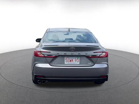 Used 2025 Toyota Camry SE FWD image 12