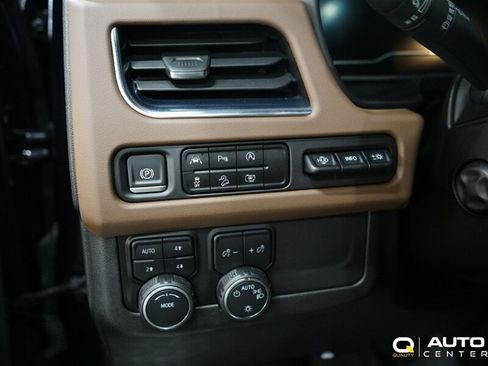 Used 2023 Chevrolet Tahoe High Country AWD/4WD image 27