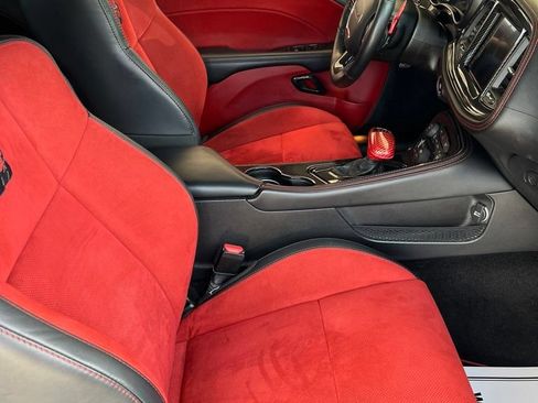 Used 2022 Dodge Challenger R/T Scat Pack w/ Shaker Package RWD image 7
