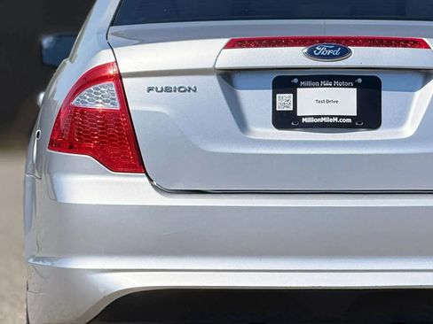 Used 2012 Ford Fusion SE FWD image 13