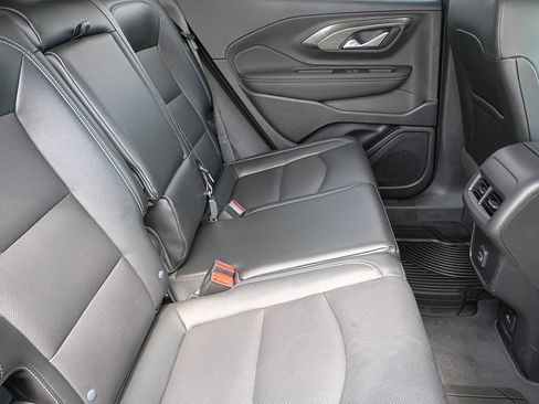 Certified 2022 GMC Terrain SLT image 15