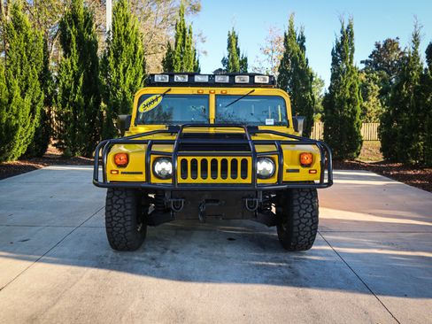 Used 2004 HUMMER H1 4-Door Wagon image 3