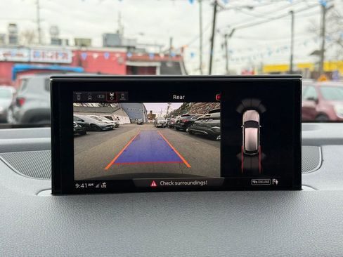 Used 2018 Audi Q7 3.0T Prestige w/ Prestige Package image 38