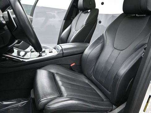 Used 2021 BMW X7 xDrive40i w/ M Sport Package image 18