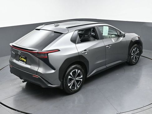 Used 2023 Toyota bZ4X XLE image 41