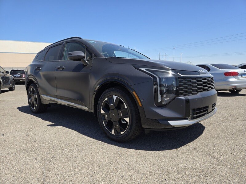 New 2026 Kia Sportage SX FWD image 2
