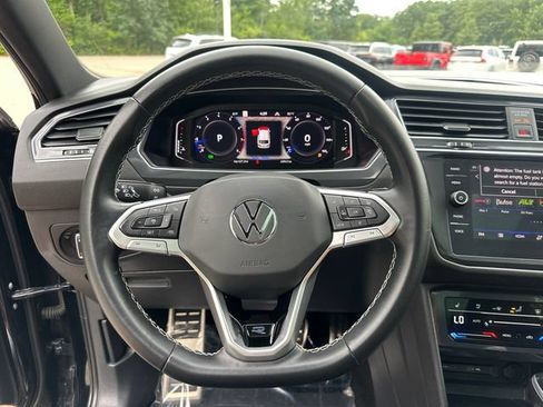Used 2023 Volkswagen Tiguan SEL R-Line AWD/4WD image 37