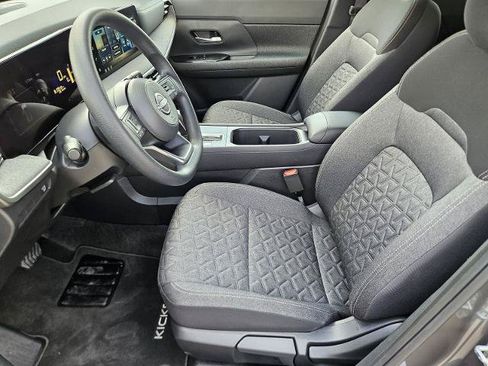 Certified 2026 Nissan Kicks SV FWD image 13