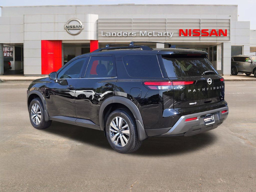New 2026 Nissan Pathfinder SL FWD image 5