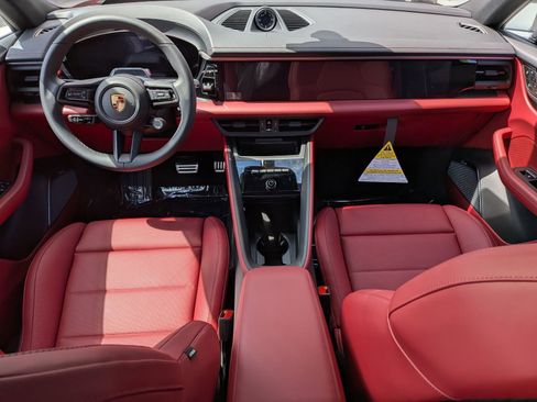New 2026 Porsche Macan 4S Electric AWD/4WD image 24
