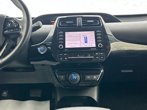 Certified 2021 Toyota Prius XLE w/ Advanced Technology Package AWD/4WD image 18