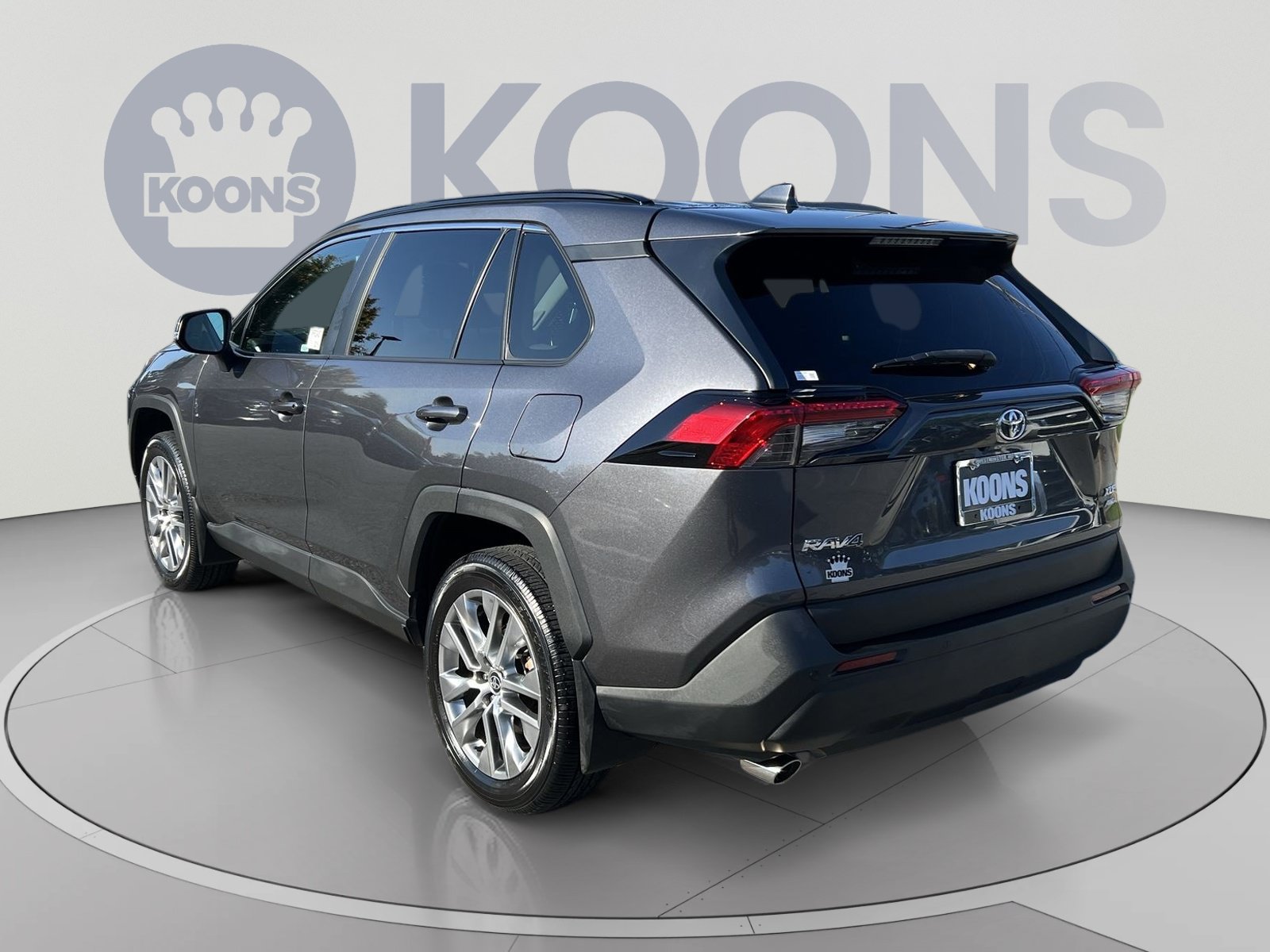 Used 2024 Toyota RAV4 XLE Premium w/ Weather Package AWD/4WD image 4