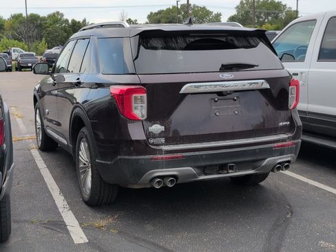 Used 2023 Ford Explorer King Ranch w/ Technology Package AWD/4WD image 3