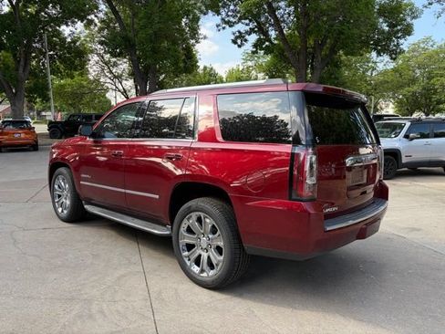 Used 2016 GMC Yukon Denali w/ Open Road Package AWD/4WD image 5