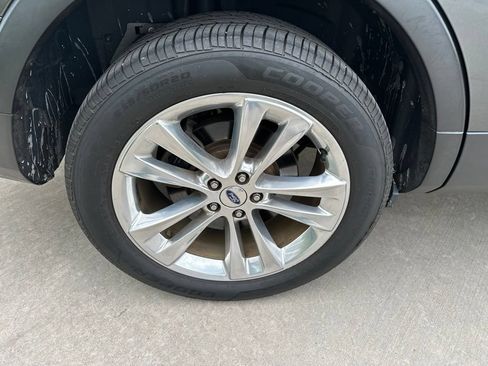Used 2018 Ford Explorer Limited AWD/4WD image 14