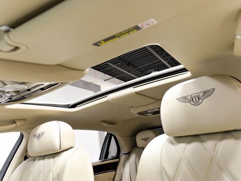 Used 2015 Bentley Flying Spur W12 AWD/4WD image 46