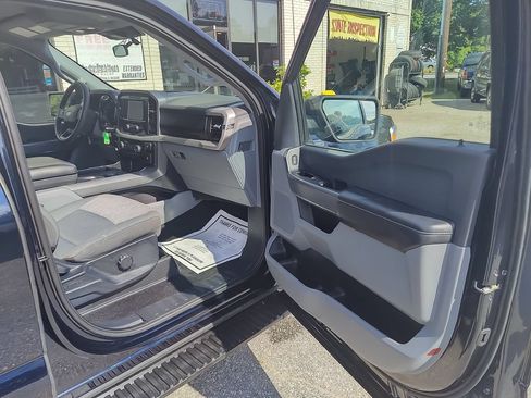 Used 2021 Ford F150 XLT AWD/4WD image 17